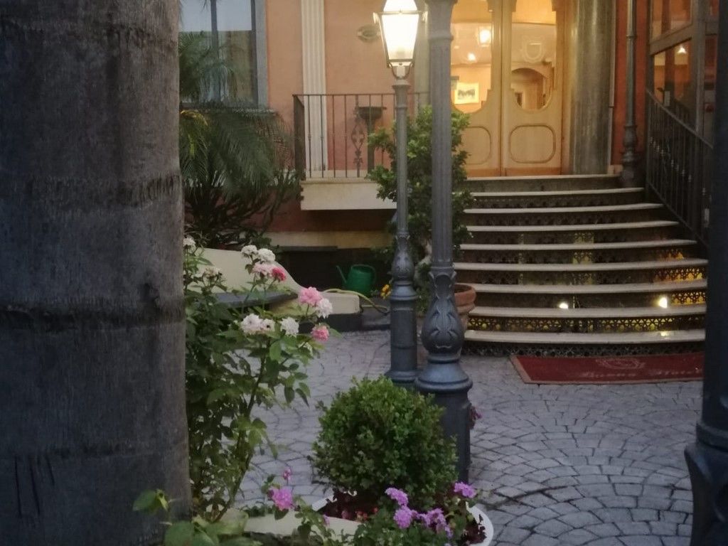 נאפולי Buono B&B מראה חיצוני תמונה